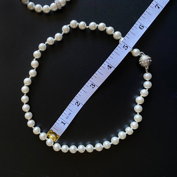 Premium Faux Pearl Set Hand-Knotted Necklace & Bracelet Magnetic Clasp - Picture 3 of 7